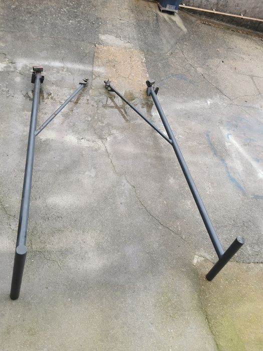 2 ferros para estendal