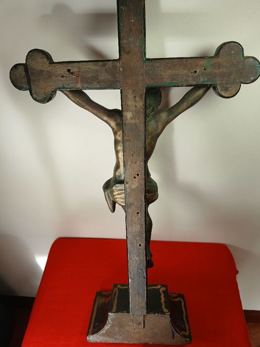 Antigo crucifixo de Madeira ,Jesus Cristo na Cruz