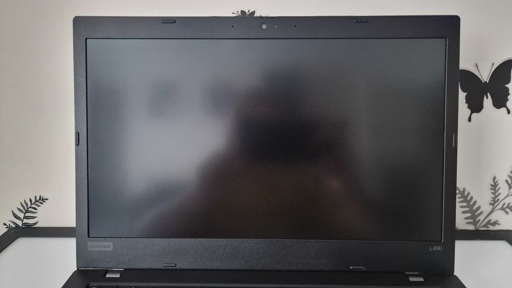 Lenovo ThinkPad L490 / i5-8265U / 8GB-DDR4 / SSD-256GB NVME / FHD-IPS / Windows 11