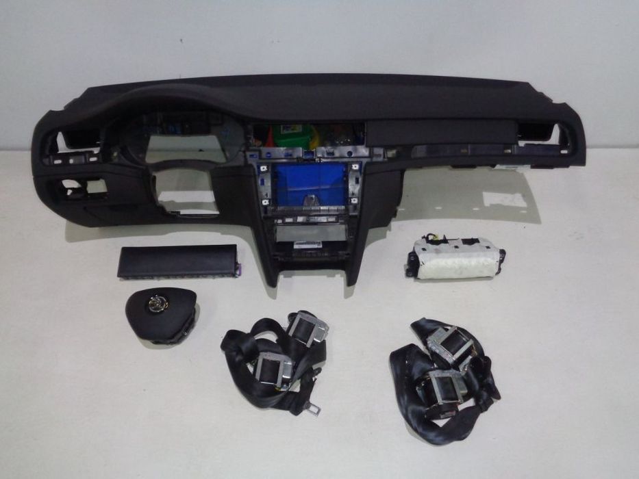 SKODA SUPERB II 2 LIFT DESKA KONSOLA AIRBAG PASY