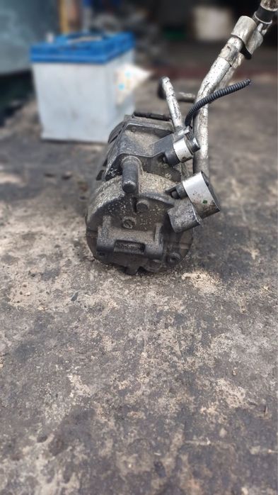 Компресор кондиціонера BMW X5 E53 3.0d M57 компрессор кондиционера БМВ