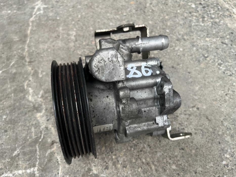 Гідропідсилювач керма ГУР Citroen C5 С6 Peugeot 407 607 2.7 HDI