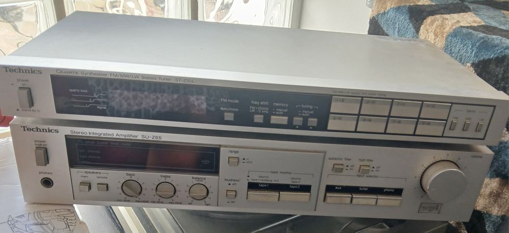 Emplificador e sintonizador Technics