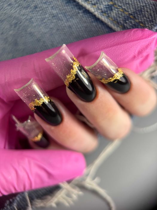 Курс нарощення на нижні форми та комбі манікюр