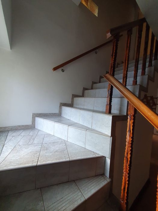 Bezpośrednio Dom w Józefowie koło otwocka w pięknej okolicy w centrum