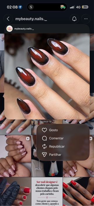 Unhas de gel e gelinho