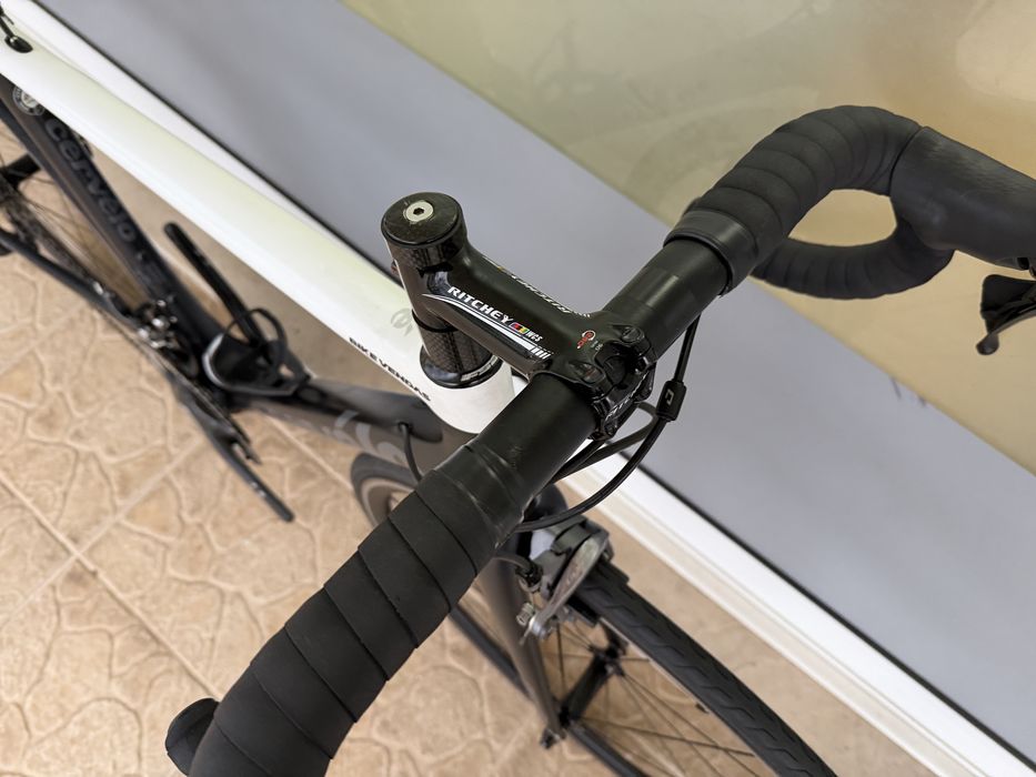 Bicicleta de estrada Cervelo - Carbono