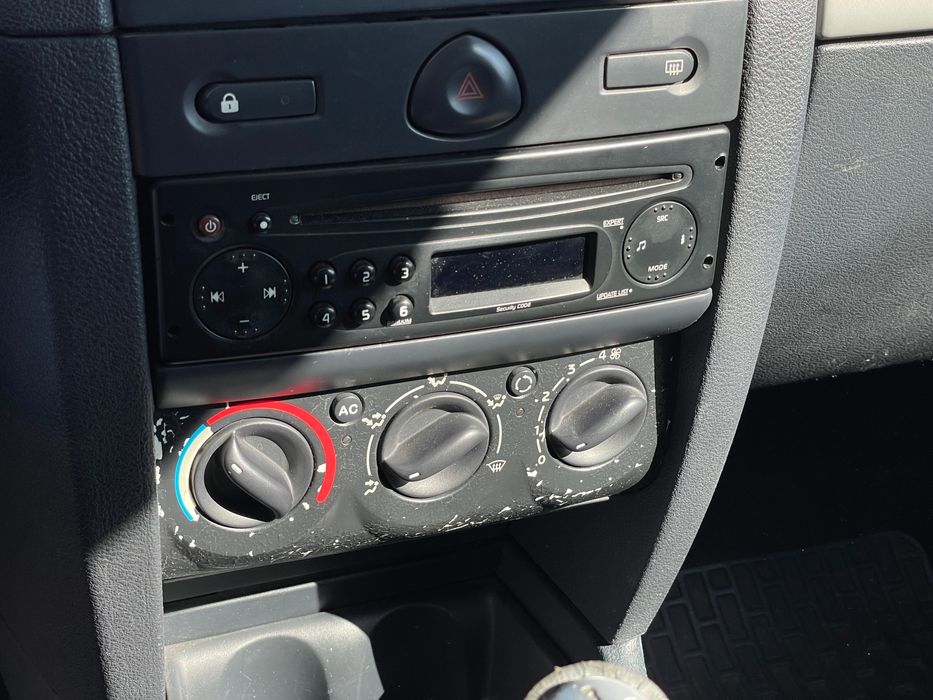 Renault Clio 1.5 DCI