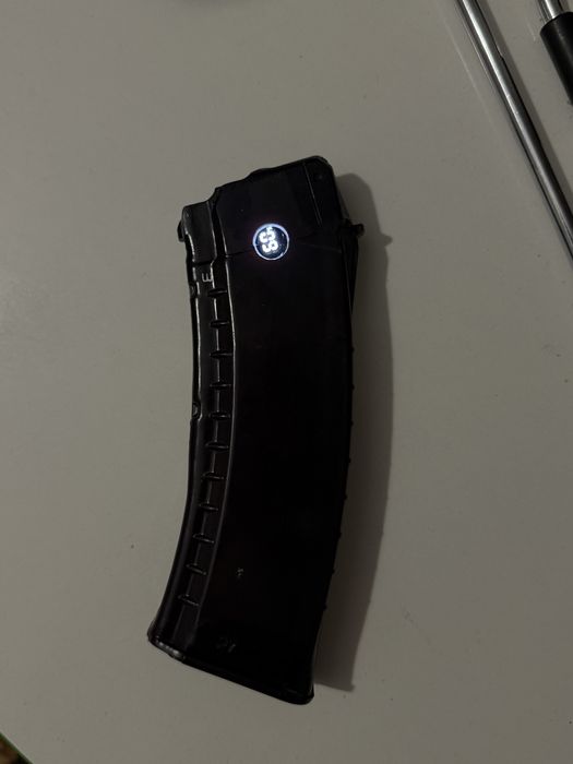 Повербанк з MAГАЗИHУ АК