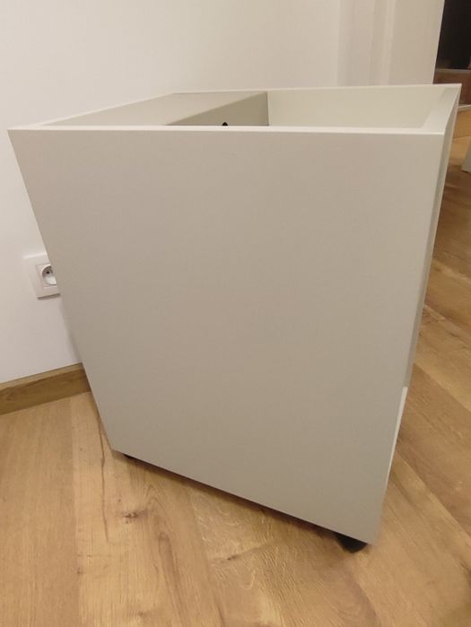 Komoda pod biurko lub nocna szafka na kółkach Ikea Tonstad biała 35 sz