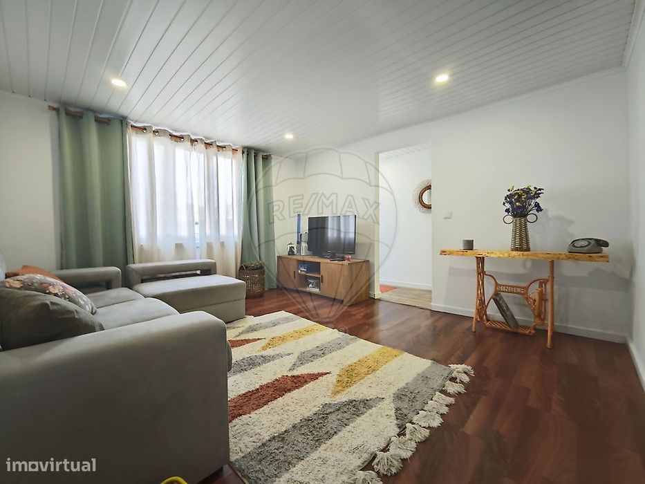 Moradia T2 para venda