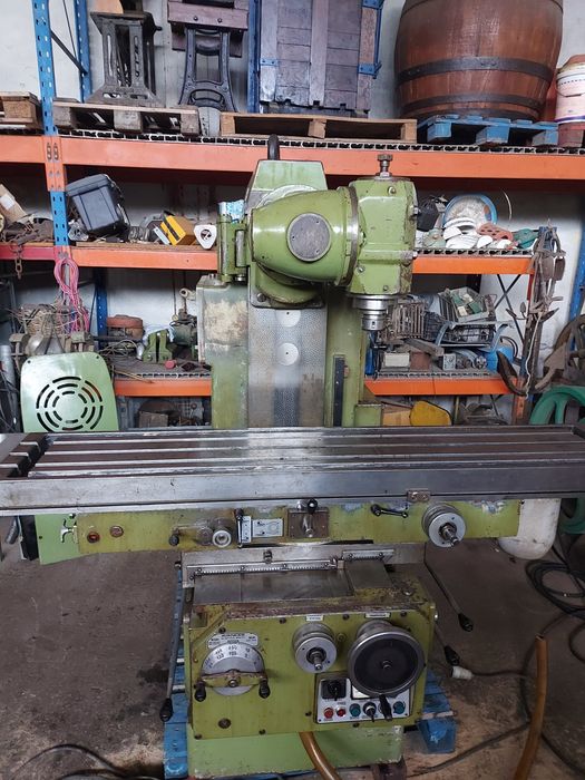 Fresadora Euro 5 mesa de 1800, 1350 curso