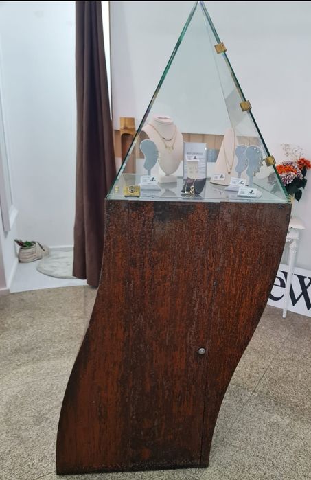 Expositor vidro,metal .