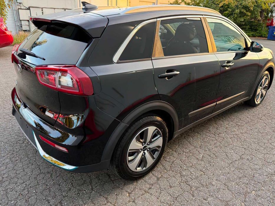 Kia Niro      2018