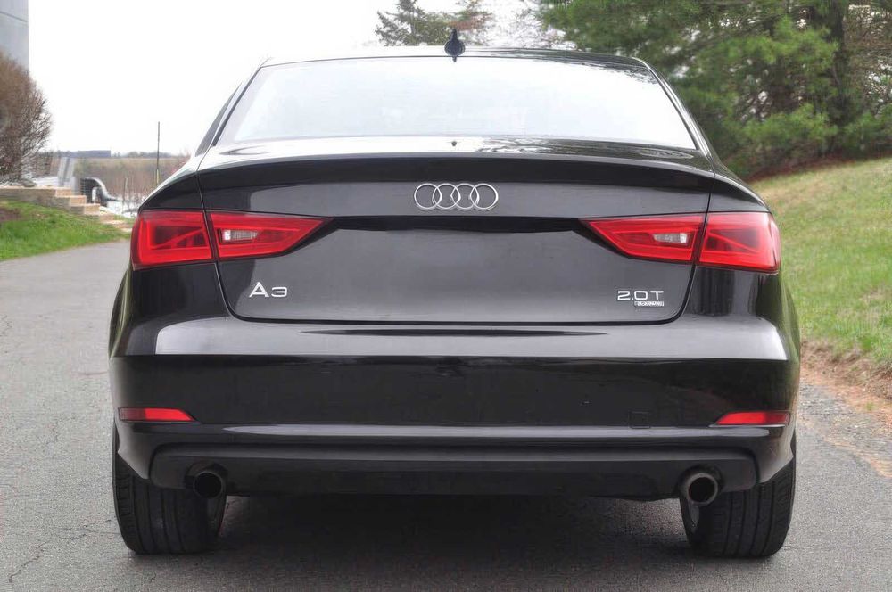 Audi A3 Premium      2015