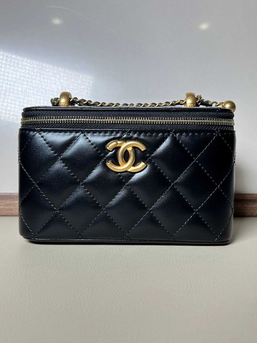Сумка в стилі Chanel Lambskin Quilted Small Pearl Crush