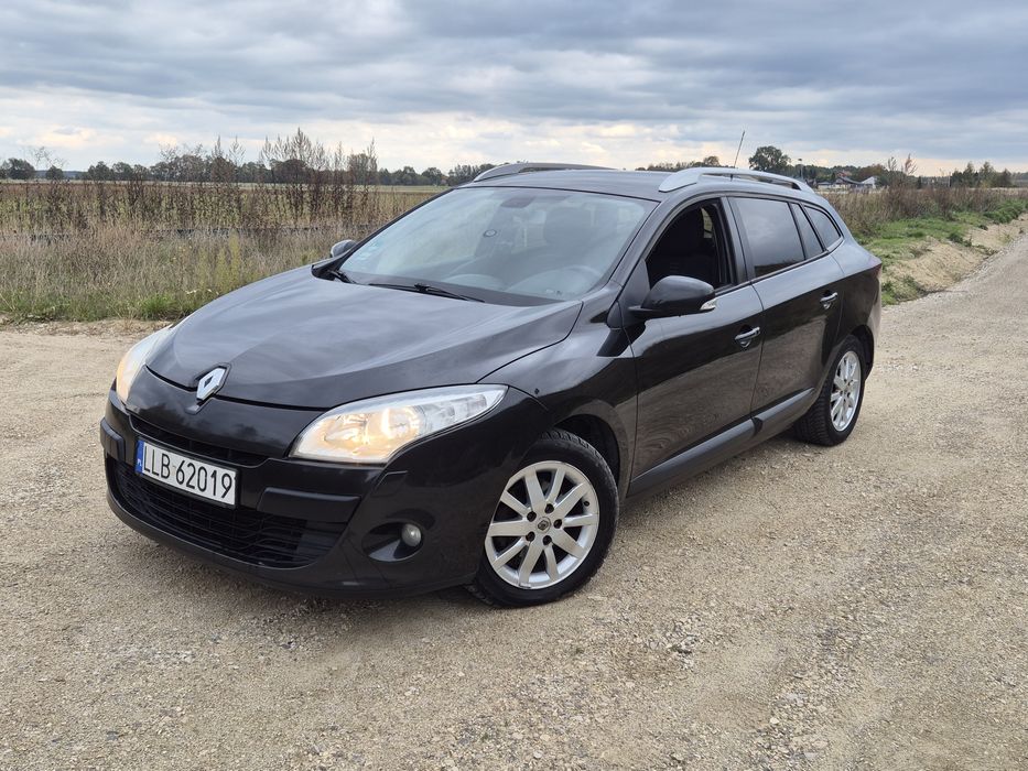 Renault Megane 1.6 16v 110KM benzyna kombi 2009r