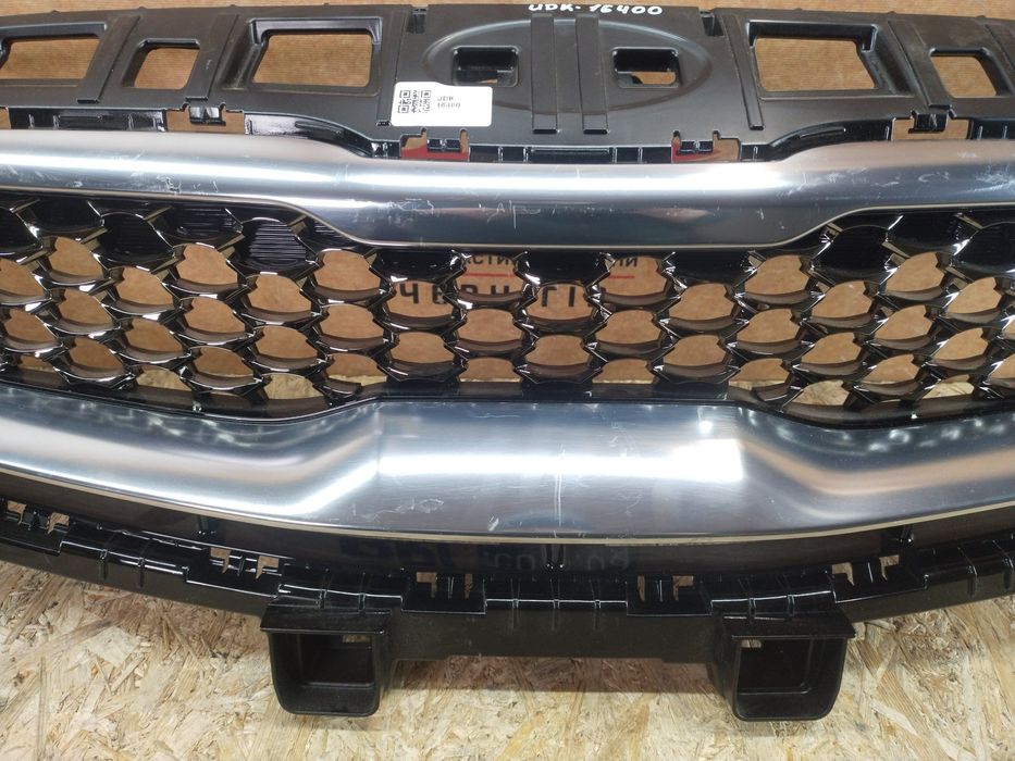 Kia XCeed X-Ceed 19- Накладка решетка радиатора 86351-J7CB0