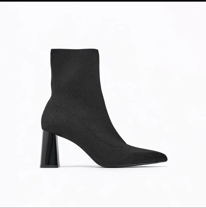 Ботильйони Zara чорні 36-40 р