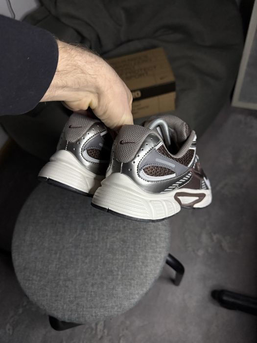 Кроссовки NIKE V5 RNR 43 27.5 кросівки найк нові initiator