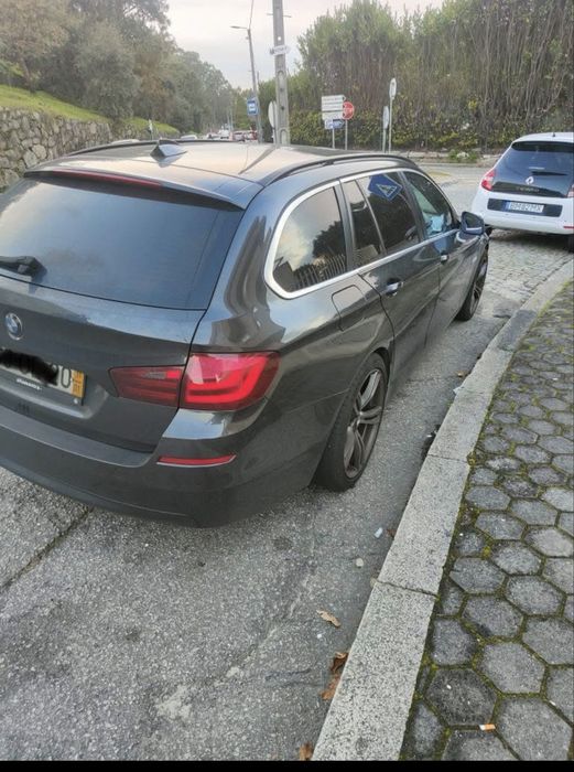 BMW 520 ano 2011 — photo 2