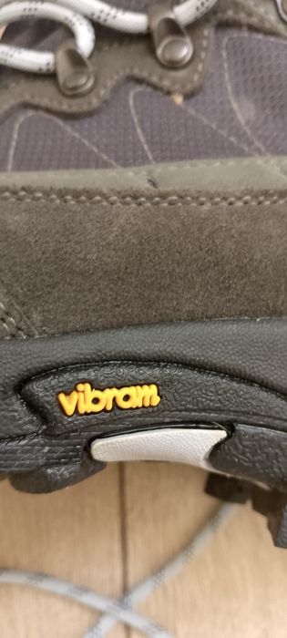 Sprzedam buty trekingowe