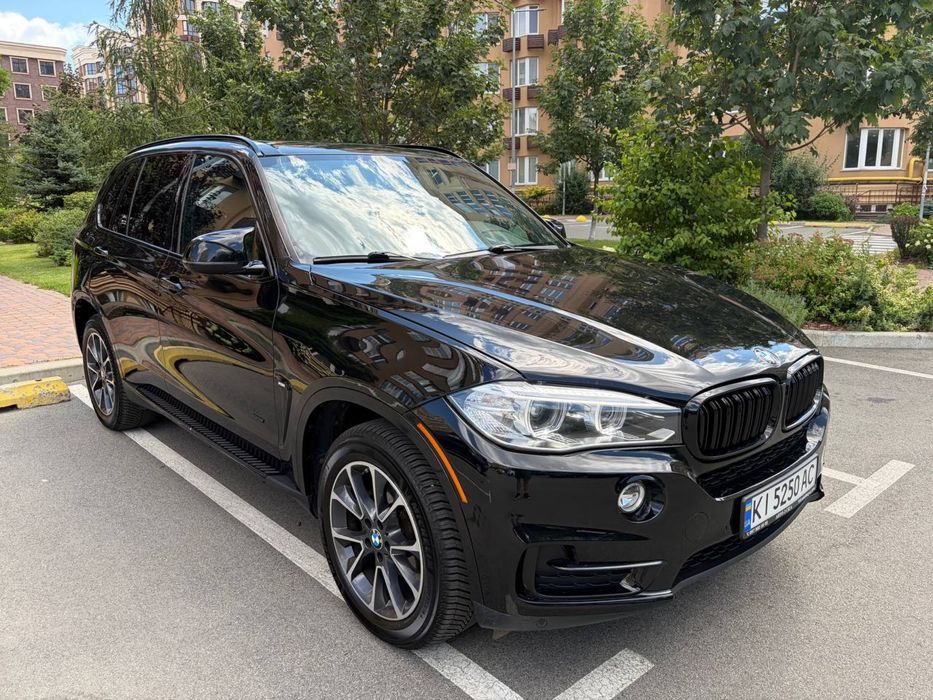 Продам BMW X5 в чудовому стані 2016 року