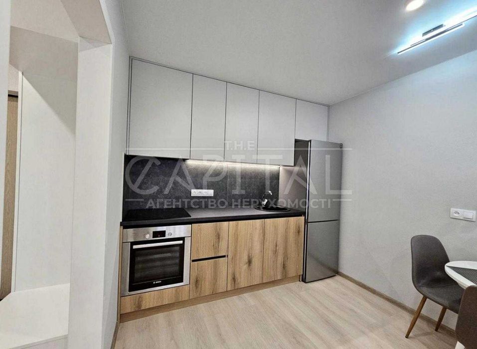 Продаж 2-кімнатної квартири ЖК "Нова Англія"