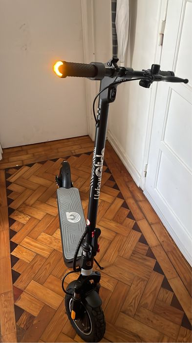 Urban Glide , trotnete electrica bom estado