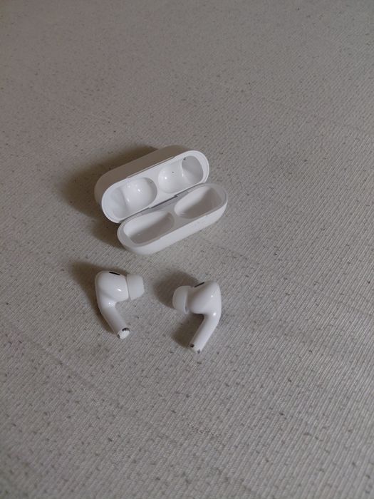 AirPods Pro 2 generacji z etui MagSafe (Lightning ) 2024