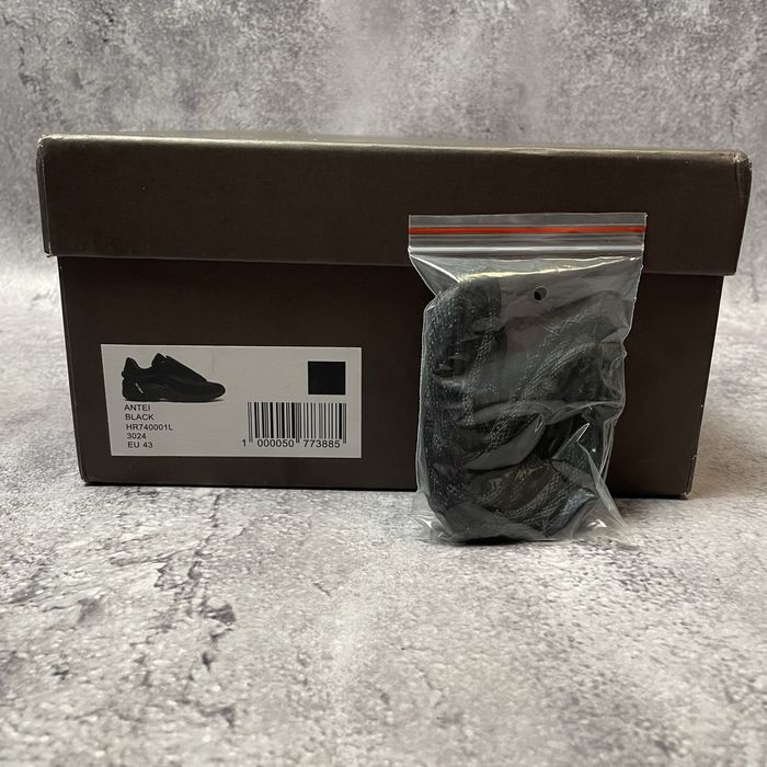 В НАЯВНОСТІ Adidas x Raf Simons Antei runner