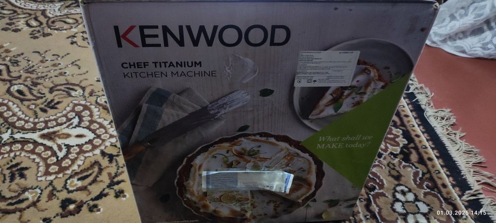 Кухонный комбайн Kenwood