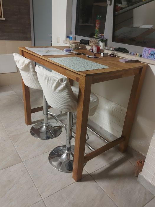 Mesa bar em madeira