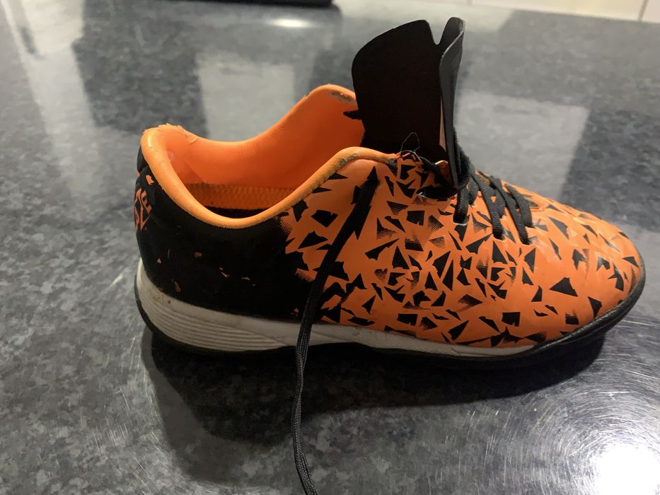 Дитячі копки, Сороканіжки, футзалки 28 розмір