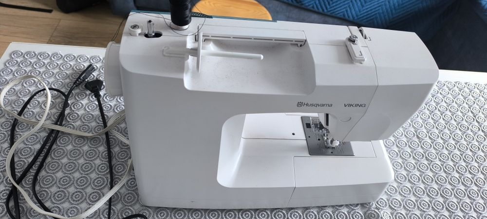 Maszyna do szycia Husqvarna VIKING