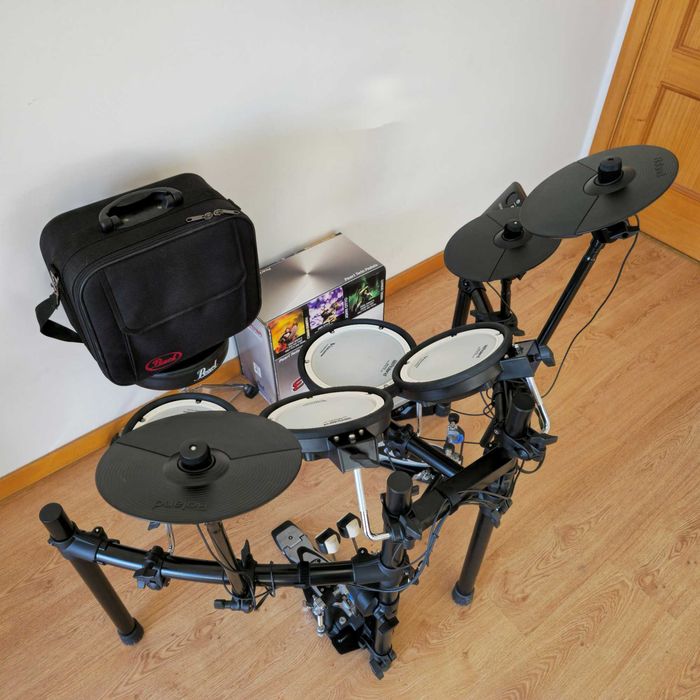 Bateria Eletrónica Roland TD-1DMK + Pedal Duplo Pearl Eliminator + Banco (Como Nova)