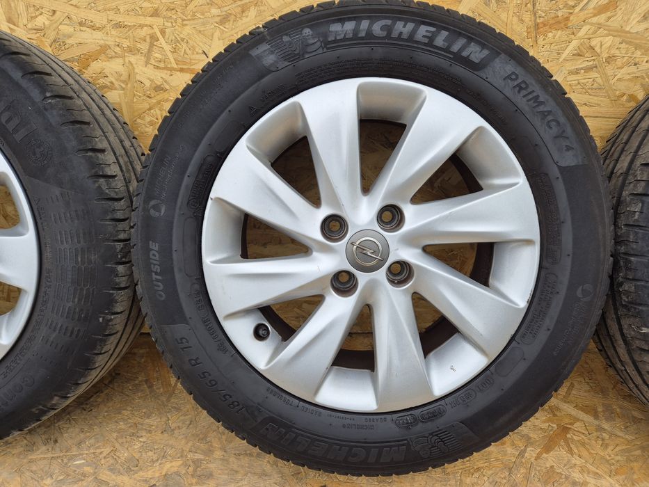 Koła alufelgi z oponami 15" Opel Corsa E Adam
