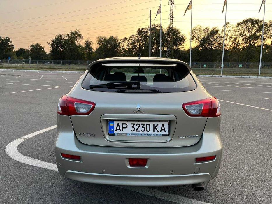Продам власне авто Mitsubishi Lanxer X SPORTBACK