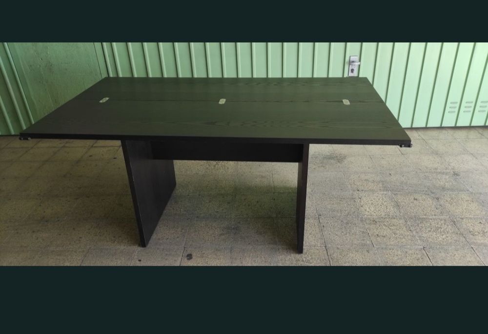 Mesa de jantar 2 em 1