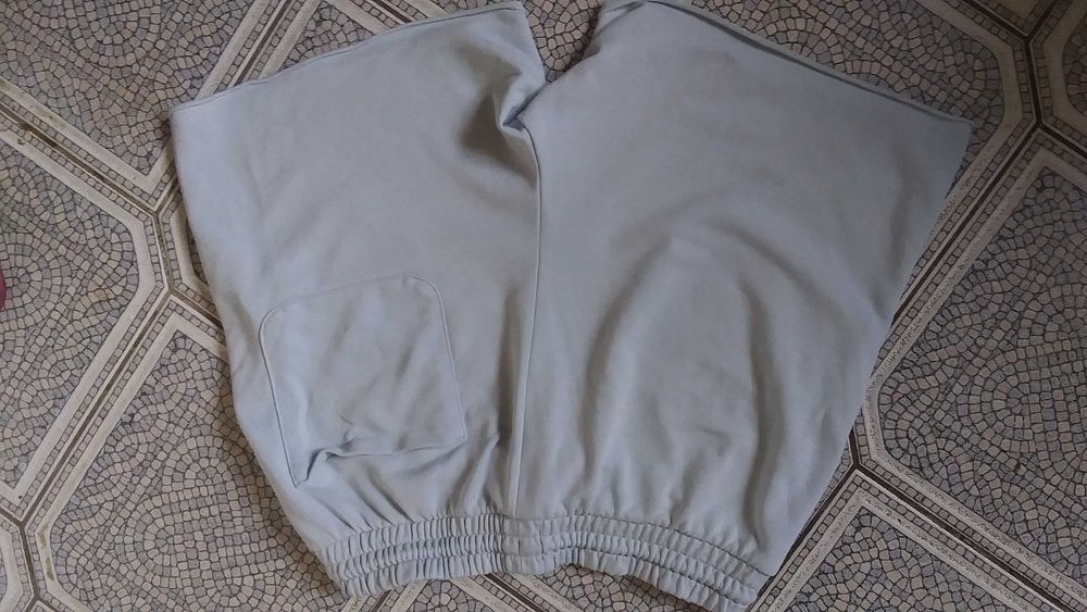 Męskie spodenki H&M roz.XL