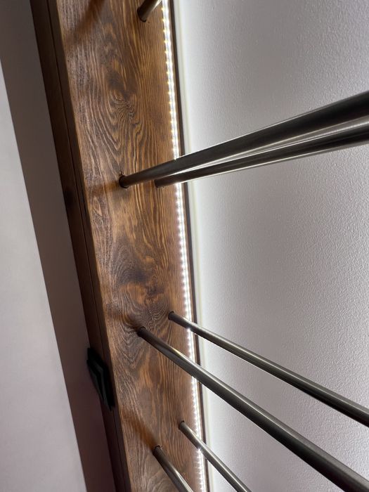 Garrafeira em Madeira com Iluminação LED Integrada