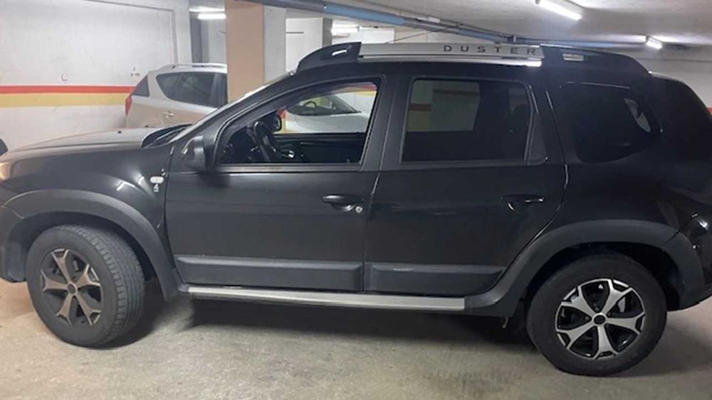 Dacia Duster 1.5dci versão 4*4 ( classe 1 )