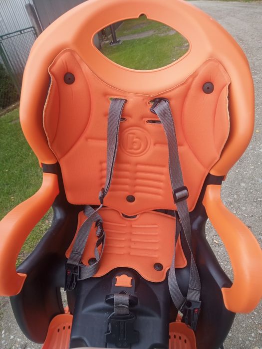 Fotelik rowerowy świetny stan  bellelli Tiger montowany na rame