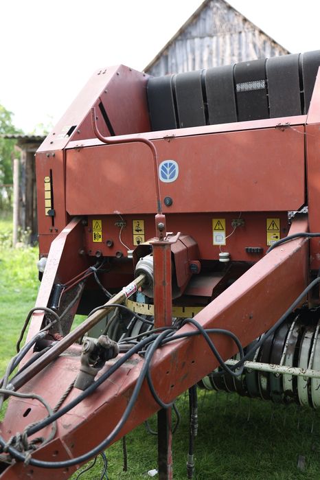 Prasa rolująca New Holland