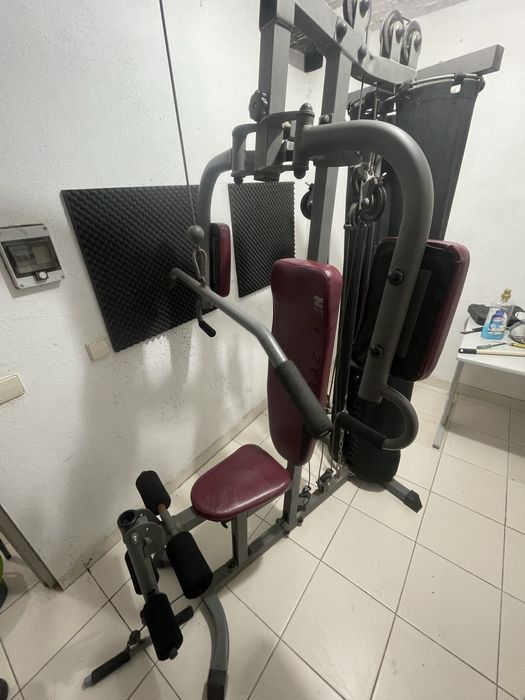 Maquina de fazer exercicio