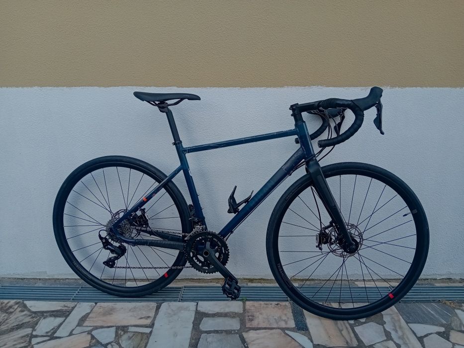 Bicicleta de Estrada Triban RC 520 Shimano 105 Travões a Disco - Excelente Estado!