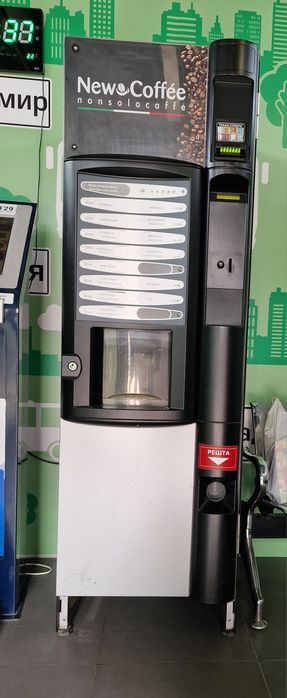 Продам кавовий вендінговий апарат Nekta