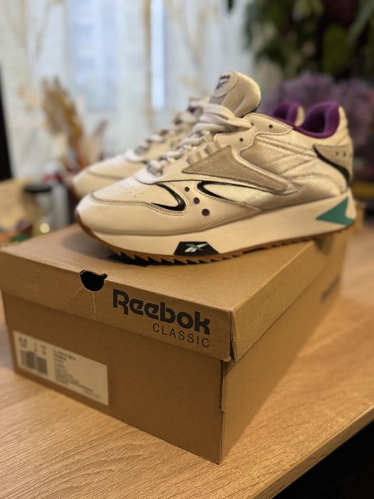 Кросівки  Reebok жіночі