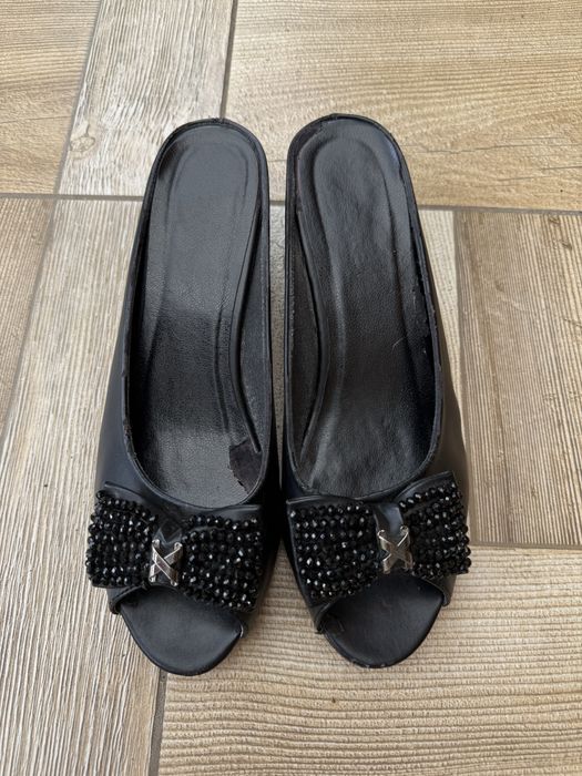 Чорні босоніжки, р. 38