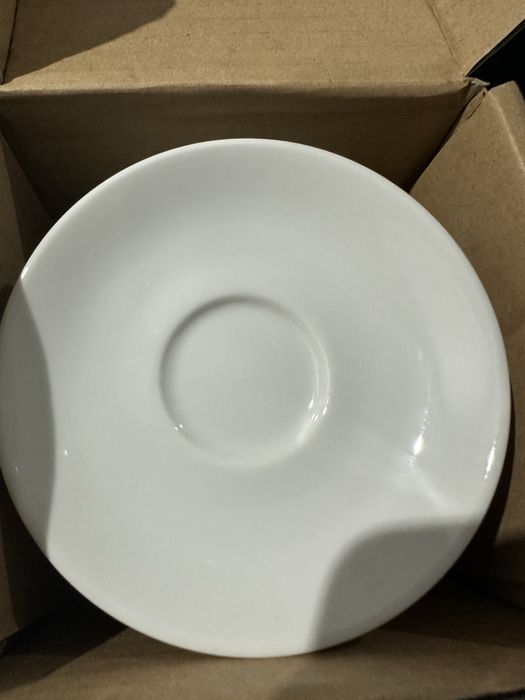 Conjunto 6 chavenas e 6 pires novos